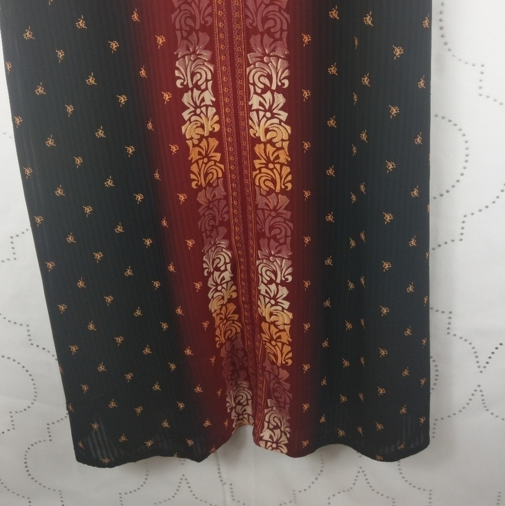 black burgundy& gold short sleeve burnout dress - Picture 3 of 8